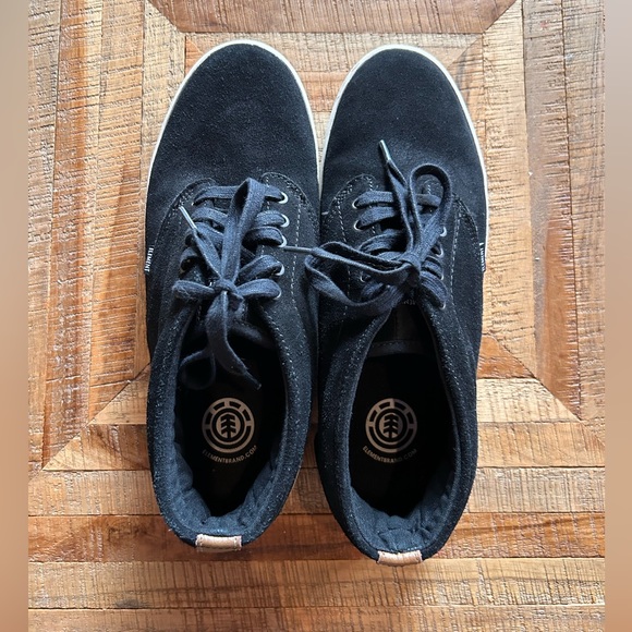 Element Shoes Size 9.5 - Picture 2 of 6